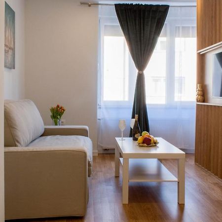 Golden Studio Zagreb Bagian luar foto